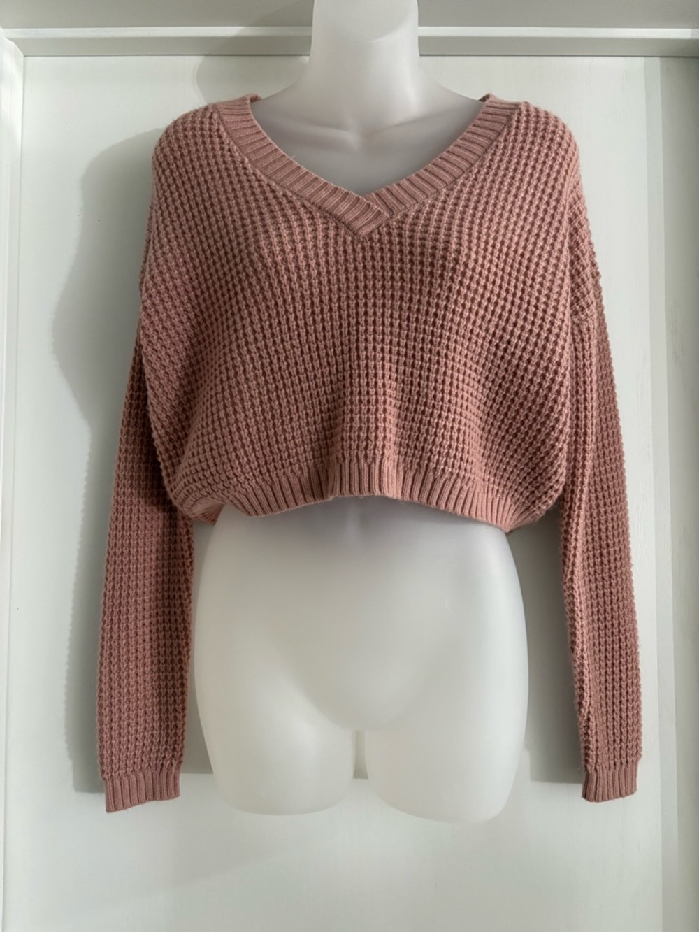 Aeropostale Blush Pink Cropped V-Neck Waffle Knit Sweater Size XS